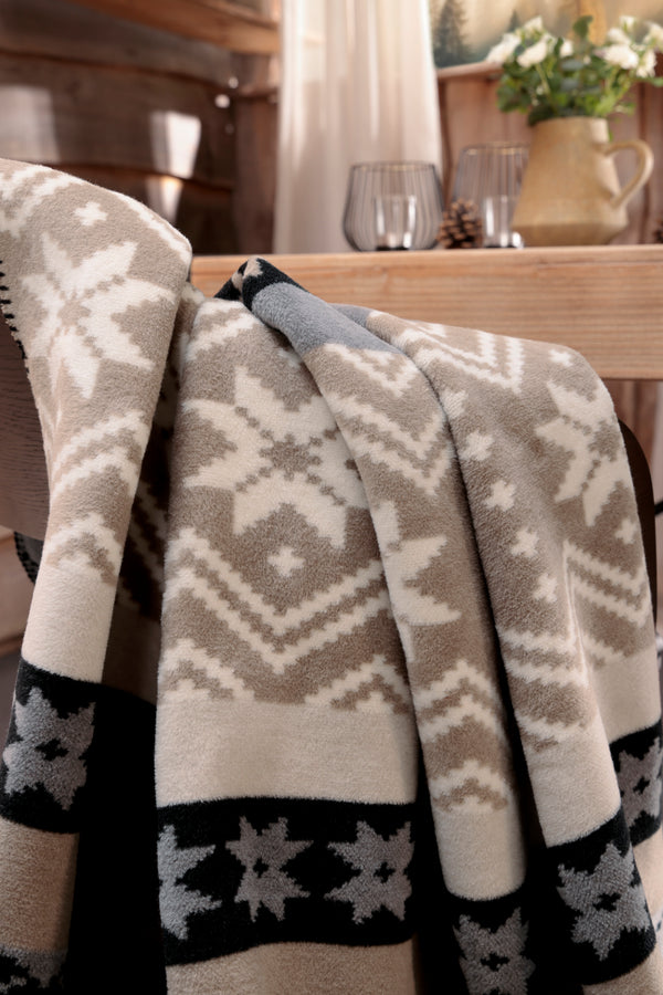 Woondeken - Plaid Grijs / beige Kerstmotief