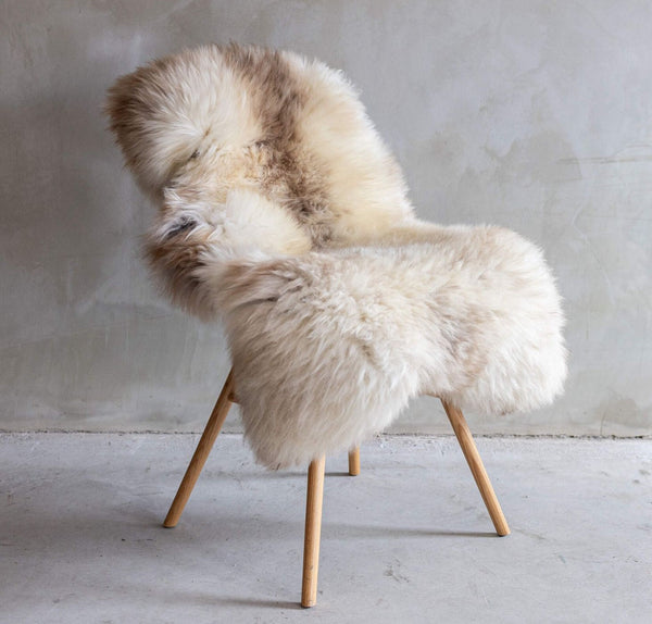 BASIC-LANGHARIG IJSLANDS SCHAPENVACHT - NATUURLIJK BEIGE GEMENGD