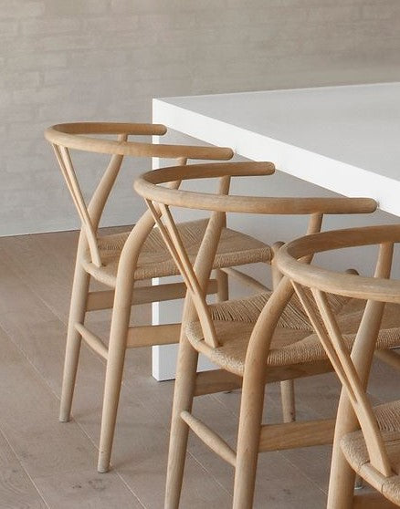 WISHBONE CHAIR-Y-CHAIR -WISHBONE STOEL ESSENHOUT NATUREL+NATUREL  ZITTING-EETKAMERSTOEL